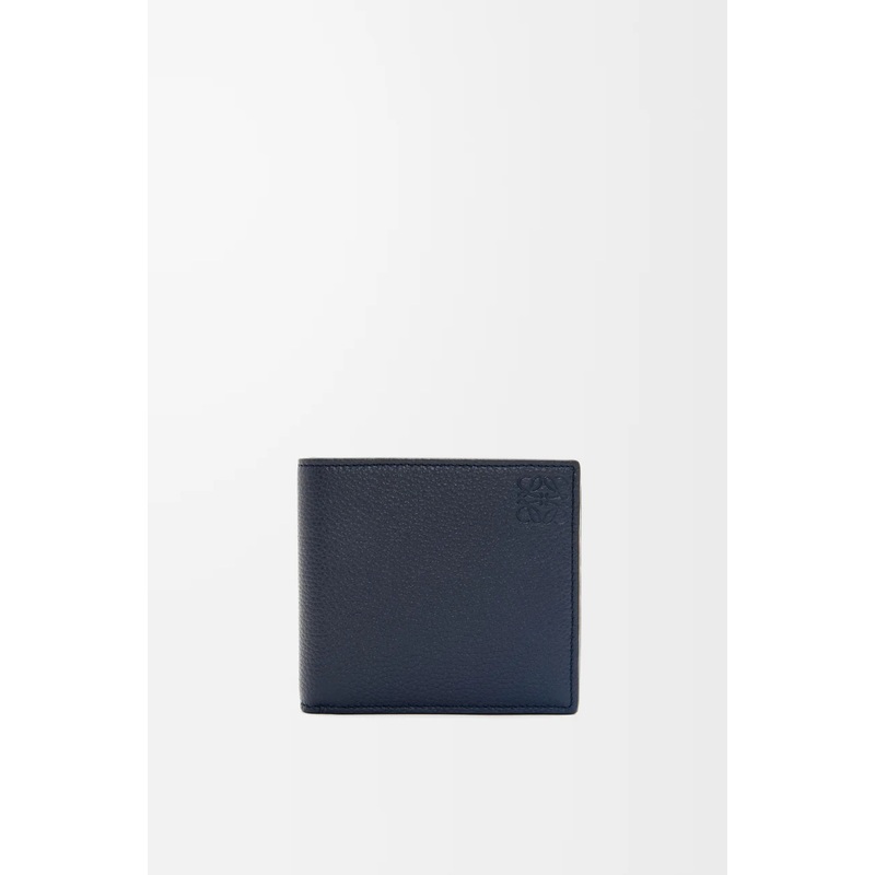 Bifold wallet in soft grained calfskin