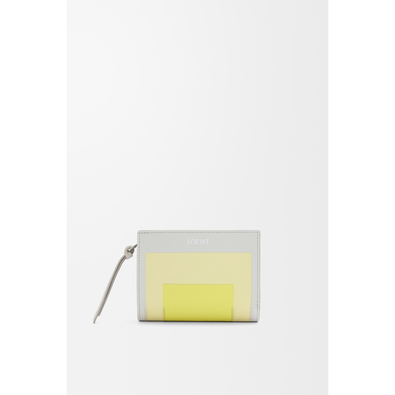 Compact wallet in nappa calfskin