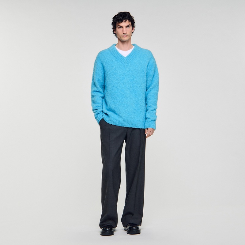 V-neck long-sleeve sweater