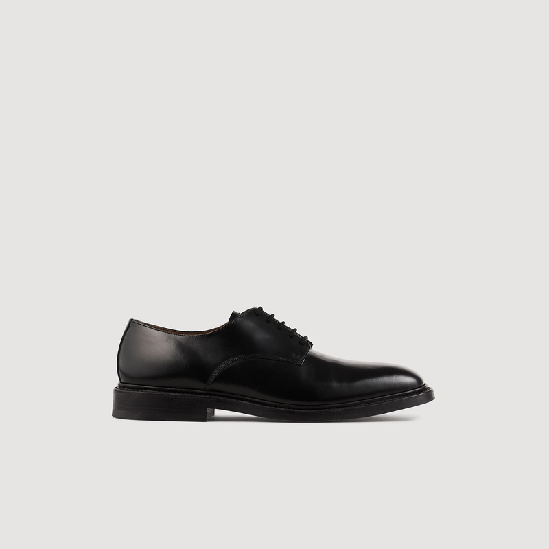 Glazed leather dress shoes