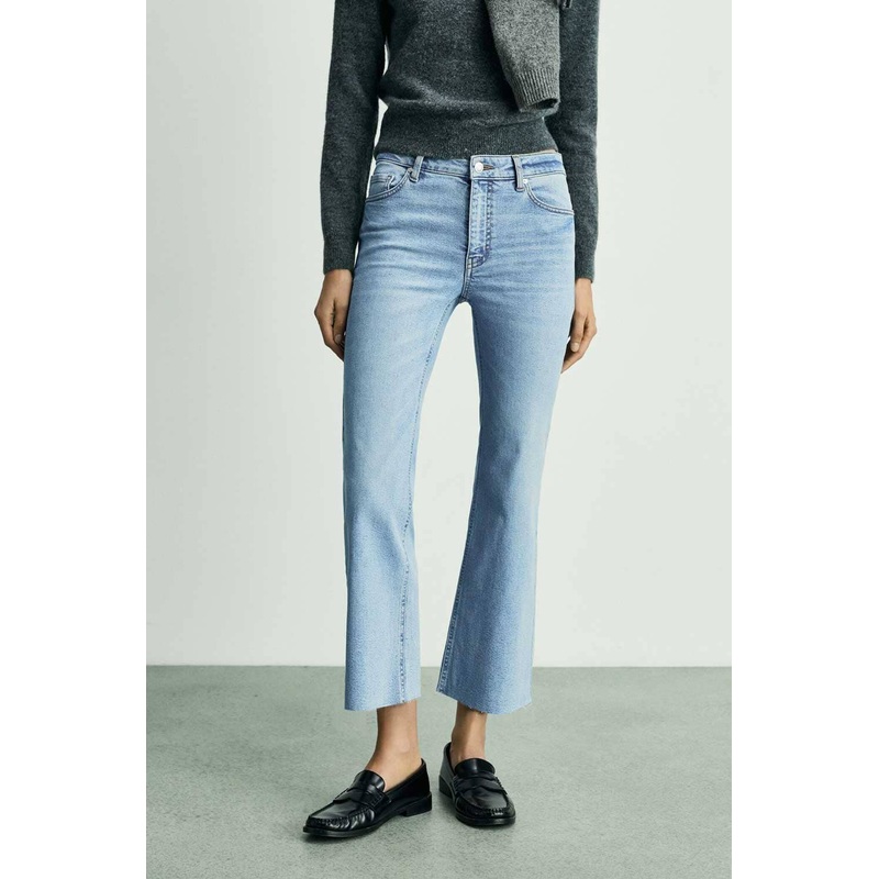 Cut Label Women’s Flared Cropped Jeans