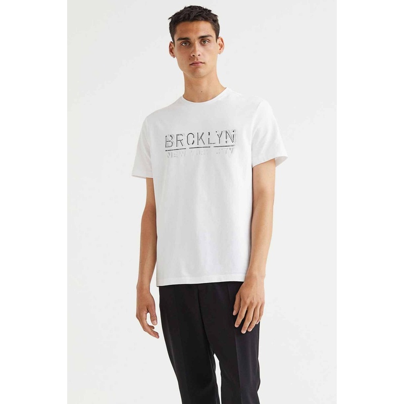 Max 21 Men’s Brooklyn Embossed Short Sleeves Tee Shirt