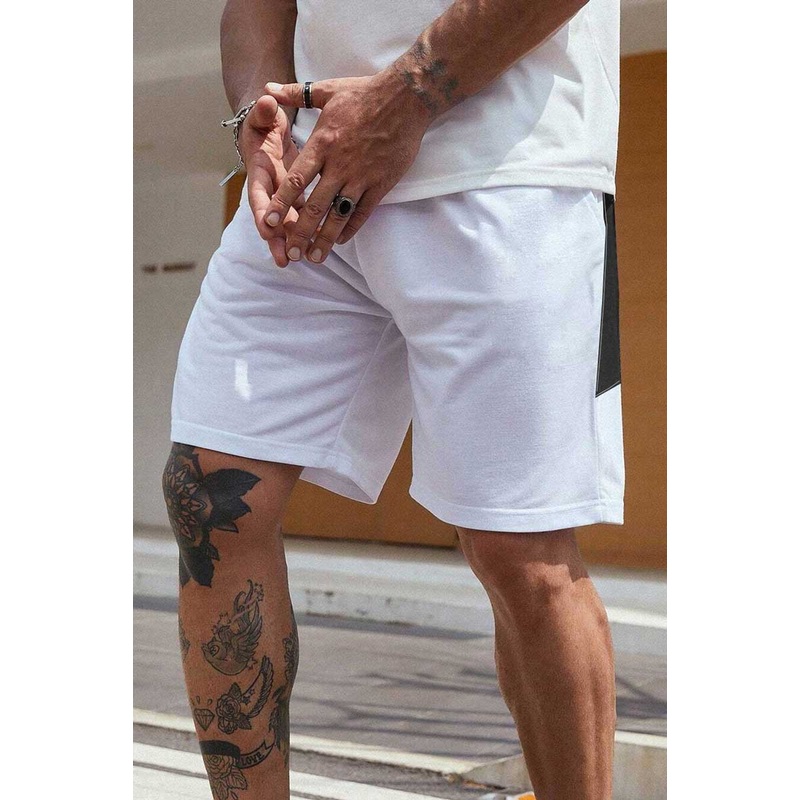 Polo Republica Men’s Foshan Contrast Panel Pique Shorts