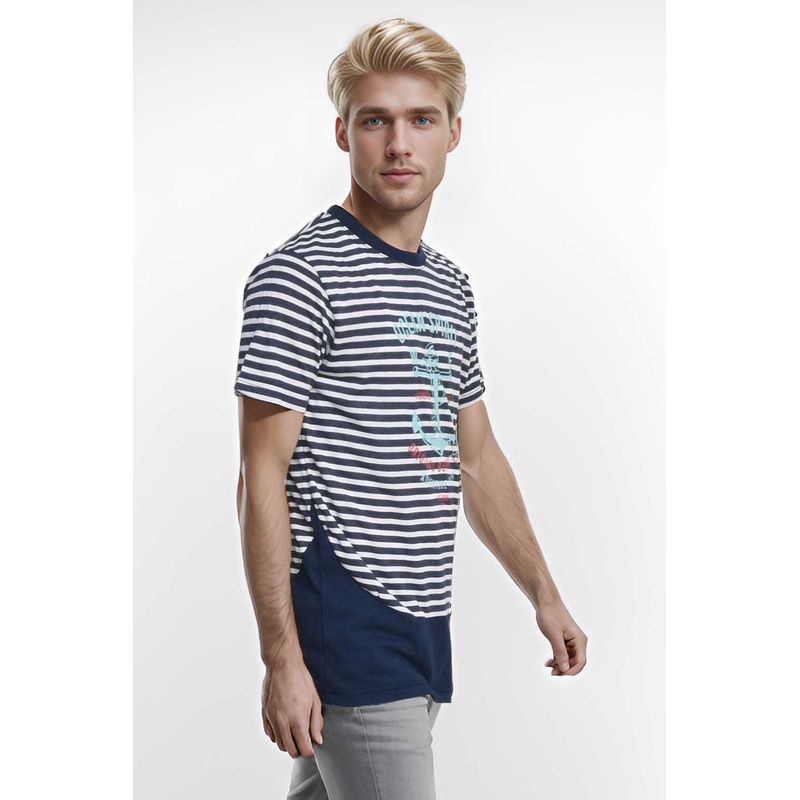 Max 21 Men’s Ocean Spirit Printed Tee Shirt