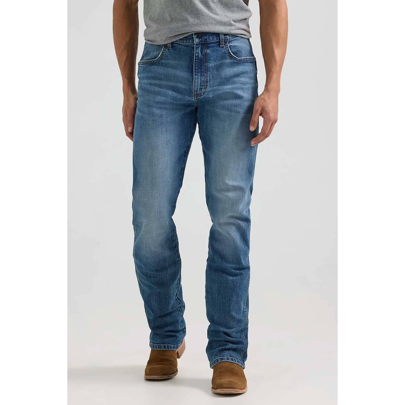 Cut Label Men’s Wrangler Straight Fit Denim