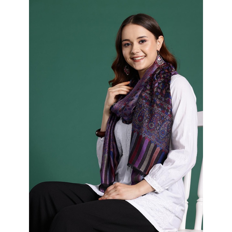 Sangria Women Woven Design Stole