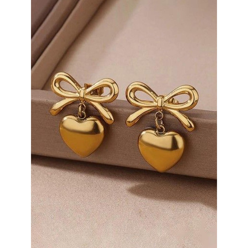 DressBerry Gold-Plated Heart Shaped Drop Earrings