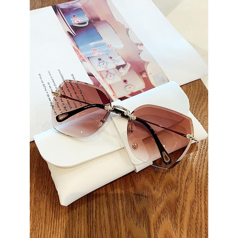 Leeway Unisex Brown Lens & Gold-Toned Square Sunglasses LW-1484-BROWN