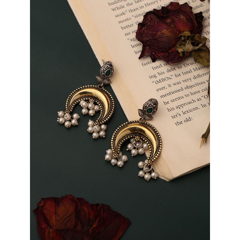 VENI Contemporary Jhumkas Earrings