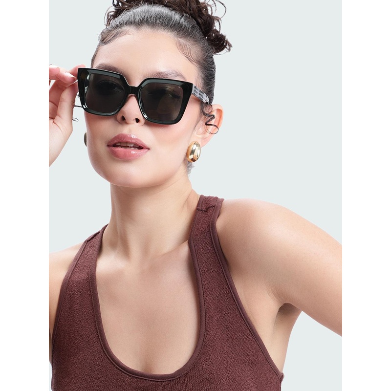 DressBerry Black Sunglasses with UV protected lens