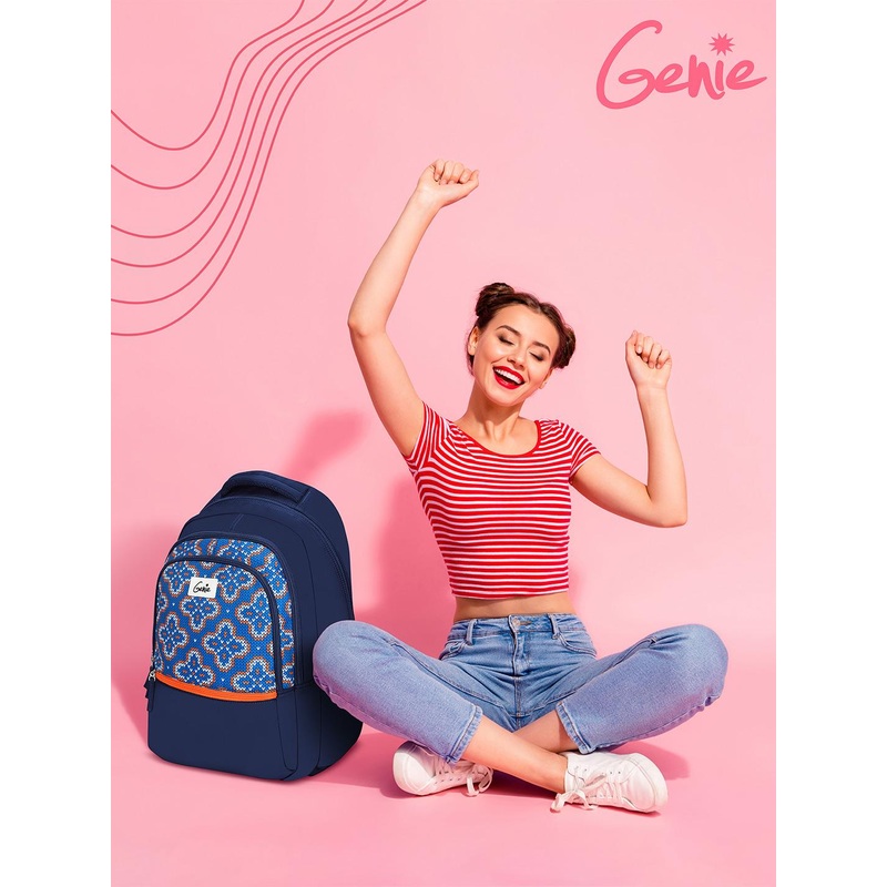 Genie Women Graphic Printed Backpack