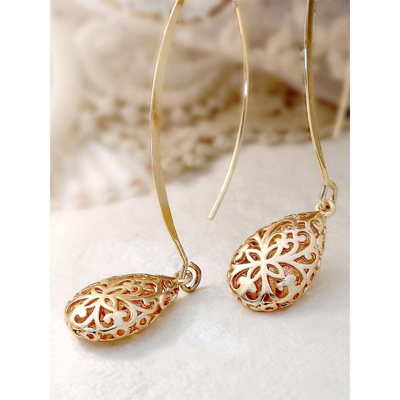 Peora Gold-Plated Contemporary Drop Earrings