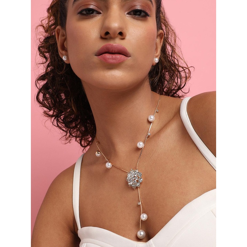 SOHI Chalice Stone Studded Necklace