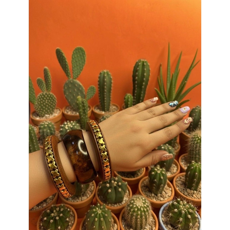 TAG 7 Women Set of 3 Brown Brass Bangle Set