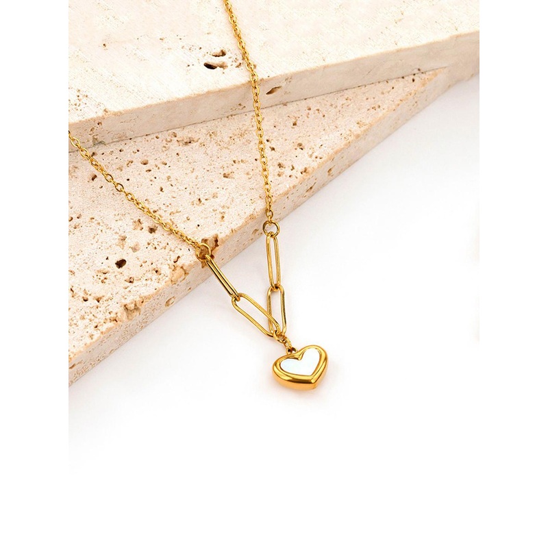 Designs & You Gold-Plated Heart Shaped Pendant With Chain