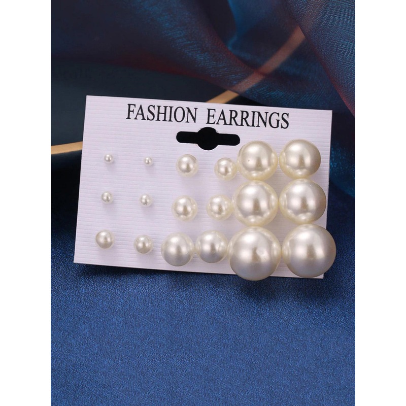 Jewels Galaxy Contemporary Studs Earrings