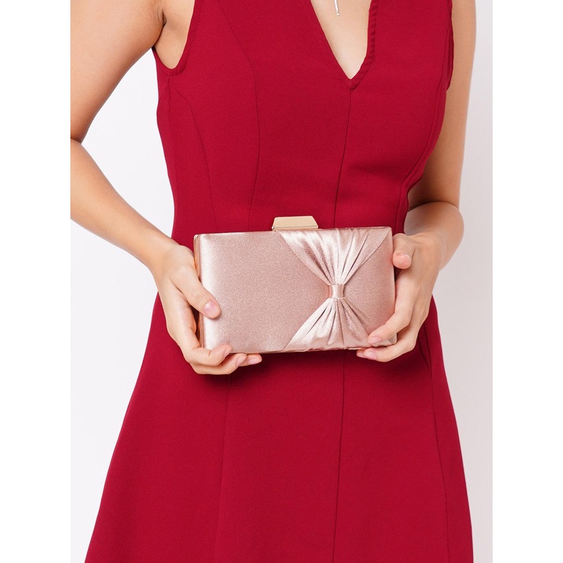 Lavie Women Bow Framed Clutch
