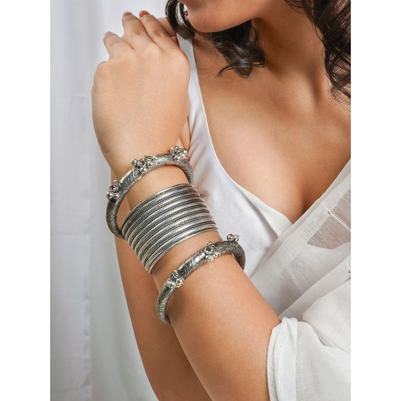 TEEJH Set Of 3 Vrushti Stacked Ghungroo-Charm Cuff Bracelets