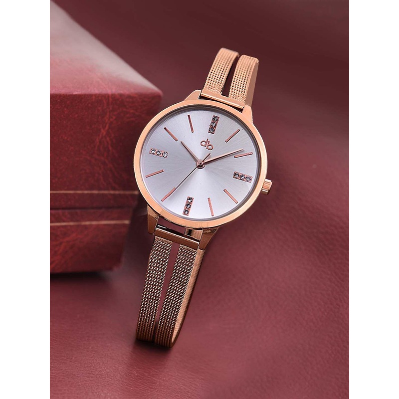 DressBerry Women Metal Dial & Metal Bracelet Style Straps Analogue Watch HOBDB-2566-WH