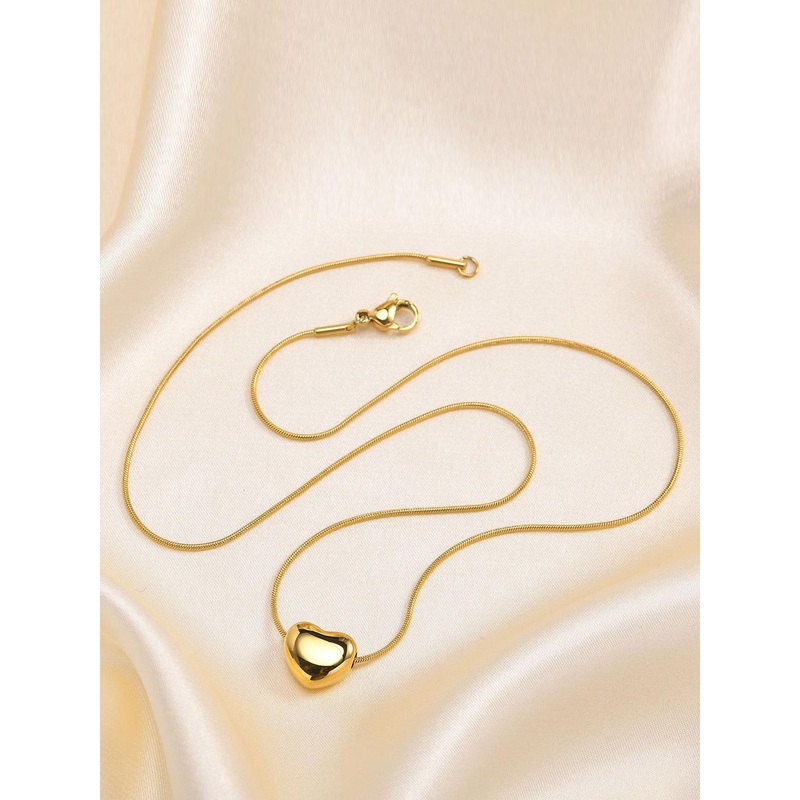 DressBerry Gold-Plated Heart Shaped Pendants With Chains