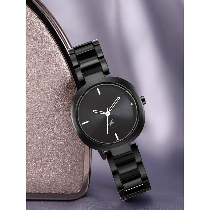 Fastrack STUNNERS 1.0 Women Black Analogue Watch 6247NM01