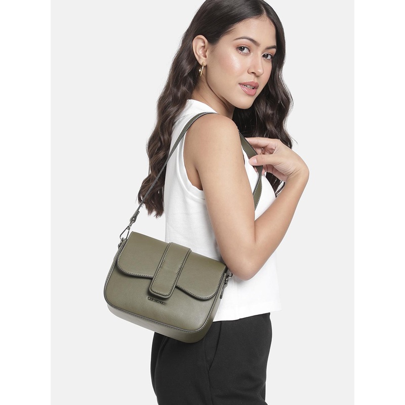 Van Heusen Sling Bag