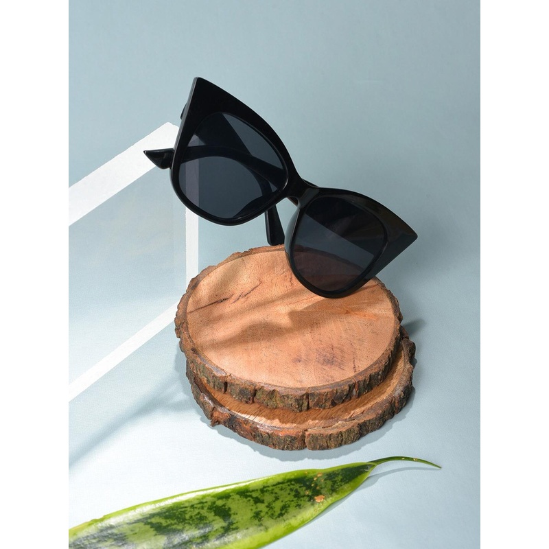 HAUTE SAUCE  Women Cateye Sunglass with UV Protected Lens SUM23_HSSG1092