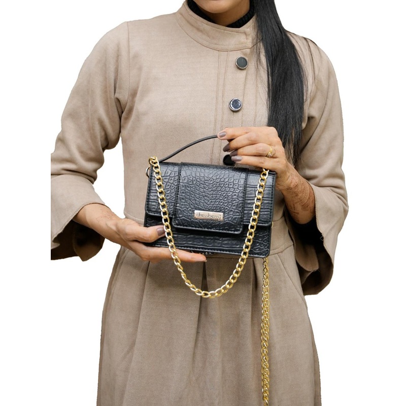 DressBerry Women Textured Crossbody Leather Handheld Bag