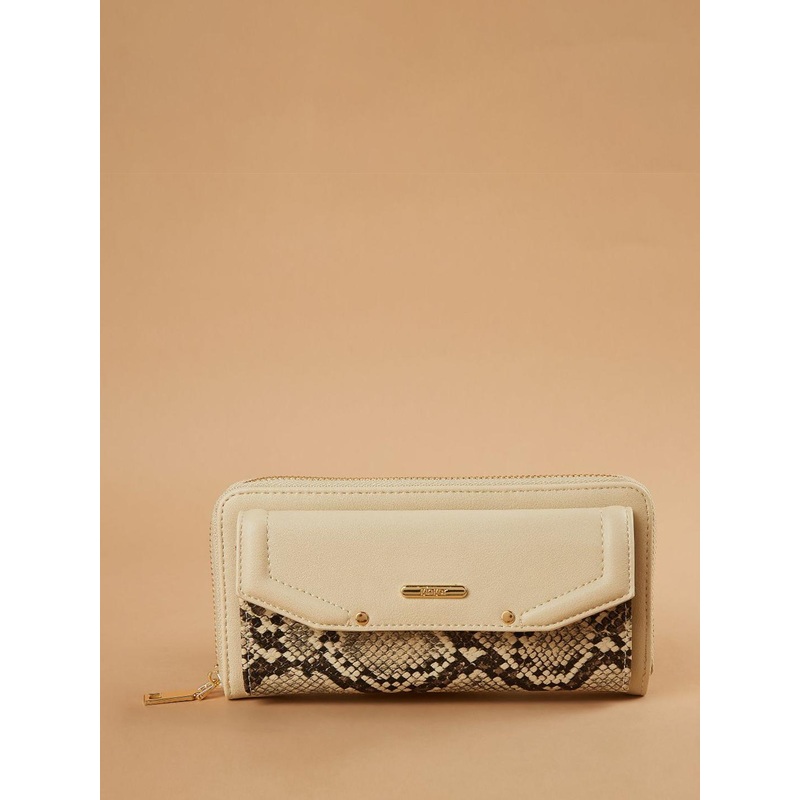 Ginger by Lifestyle Women Printed Two Fold Wallet