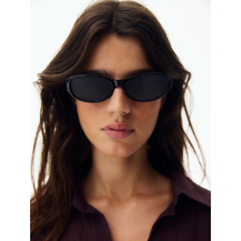 H&M Women Oval Sunglasses