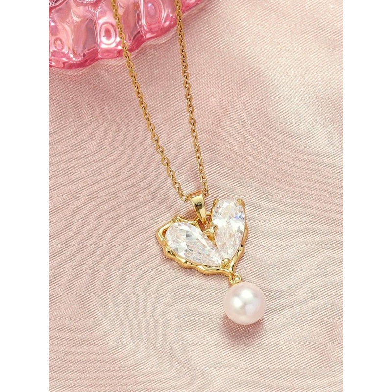 SALTY Charming Stone Heart Pearl Neck Chain For Women & Girls