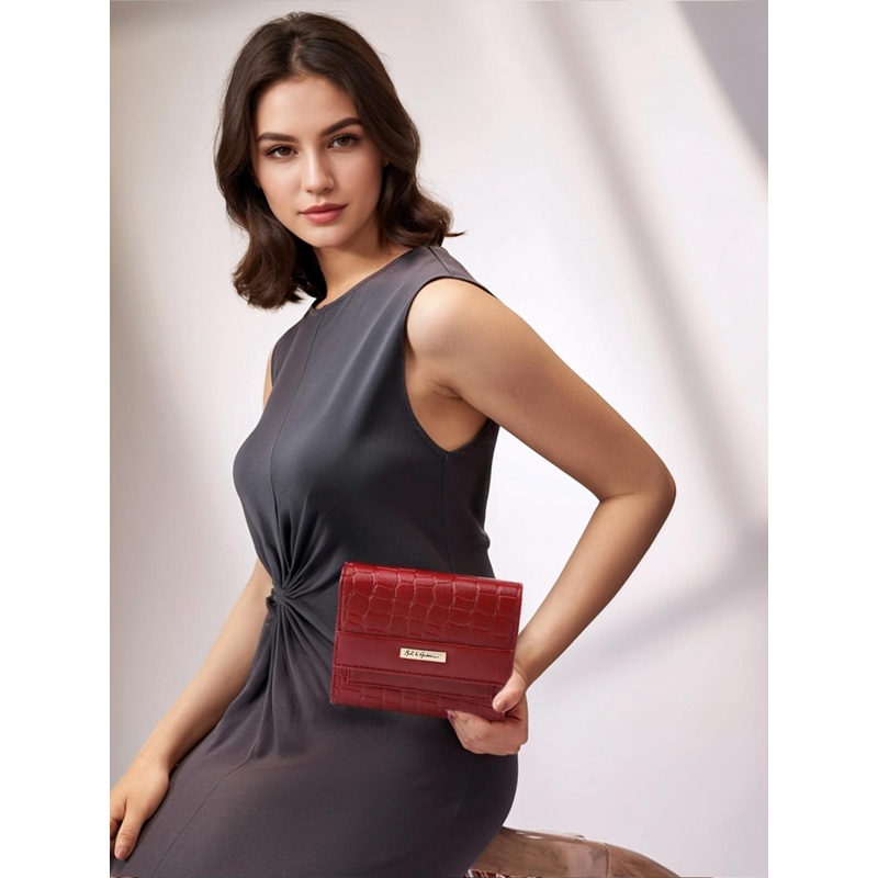 Mast & Harbour Women Animal Textured Envelope