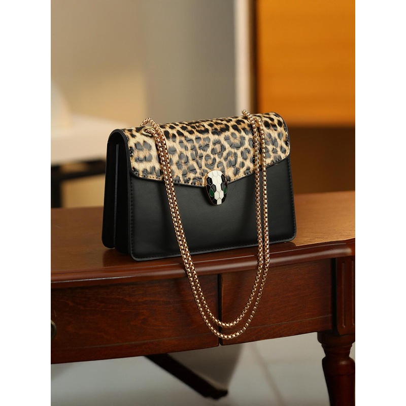 Diva Dale Women Graphic Printed Structured Zip Detail Sling Bag