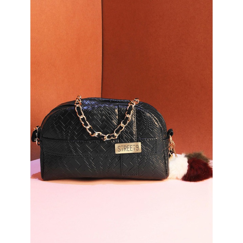 STREET 9 Black Textured Clutch