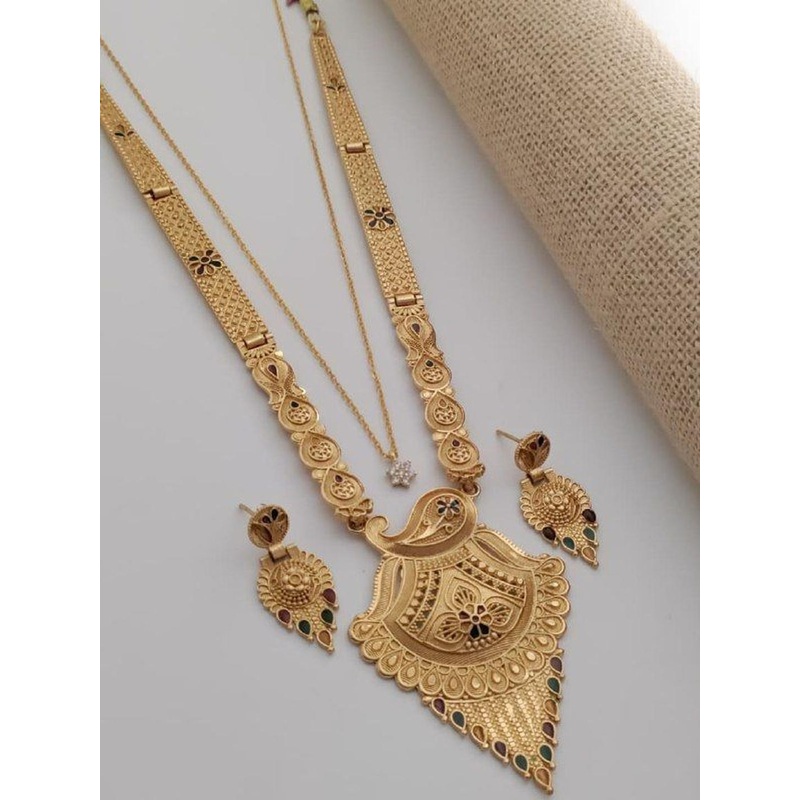 OM KRISHIV COLLECTION Gold-Plated Stoned Studded Necklace & Earrings With Pendant & Chain