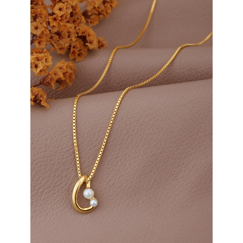 Carlton London 18kt Gold Plated with Pearl Contemporary Pendant with Chain