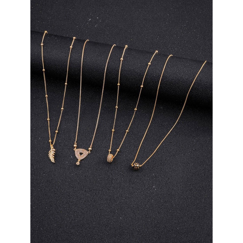 DressBerry Set Of 4 Gold-Toned Stone Studded Gold-Plated Chain
