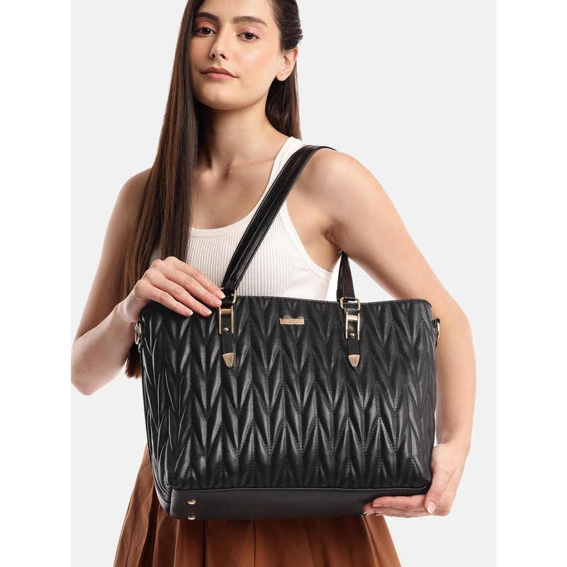 DressBerry Structured Quilted Shoulder Bag