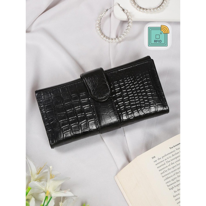 Teakwood Leathers Women Textured Leather Two Fold Wallet