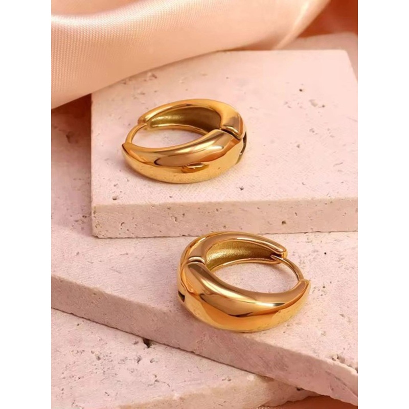 DressBerry Gold-Plated Contemporary Shaped Hoop Earrings