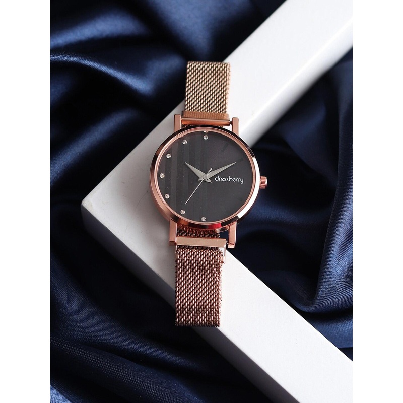 DressBerry Women Bracelet Style Straps Analogue Watch HOBDB-103-BL