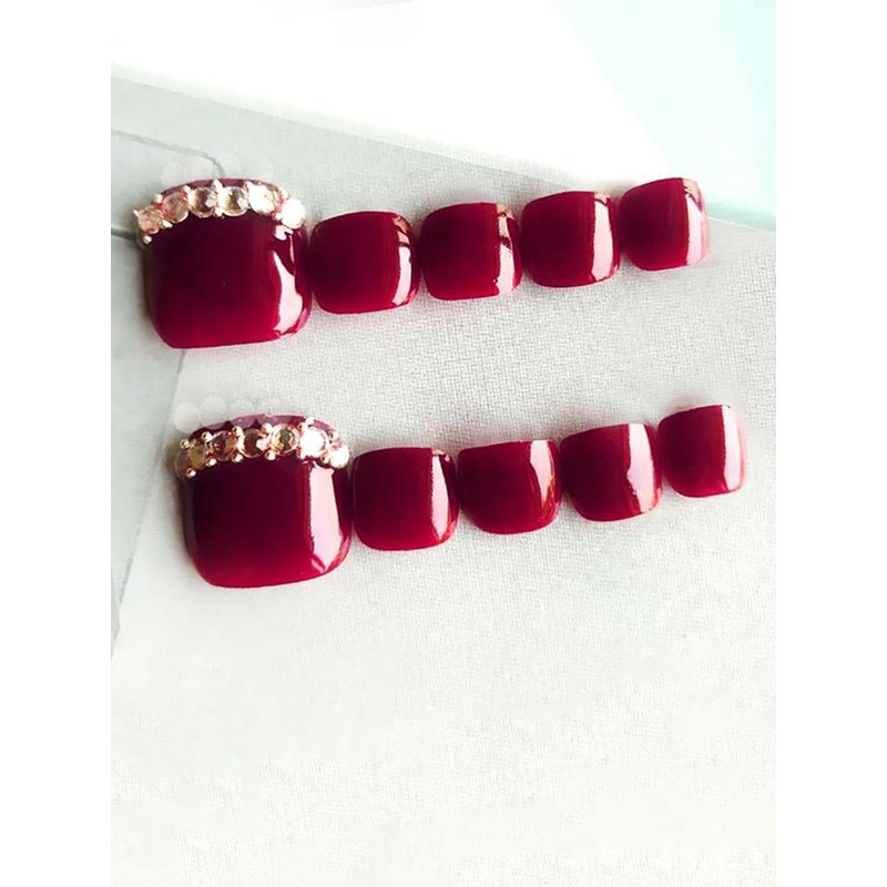 The Pink Truck Set of 24 Artificial Reusable Toe Nails With Glue – Maroon