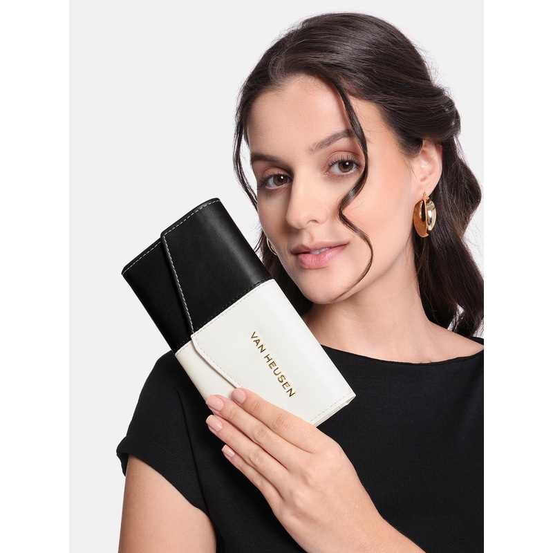 Van Heusen Women Colourblocked Envelope Wallet