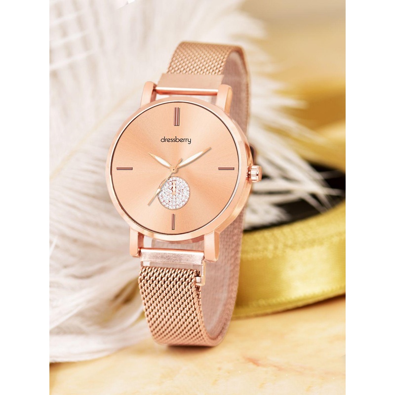 DressBerry Women Embellished Dial & Bracelet Style Straps Analogue Watch HOBDB-258-RG
