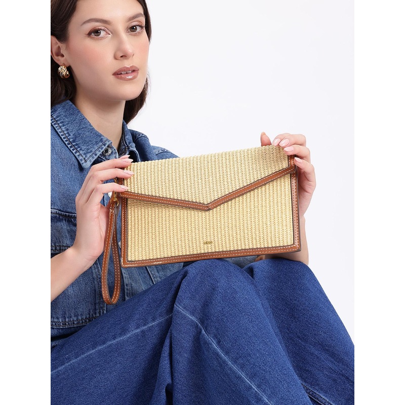 MANGO Women Textured Envelope