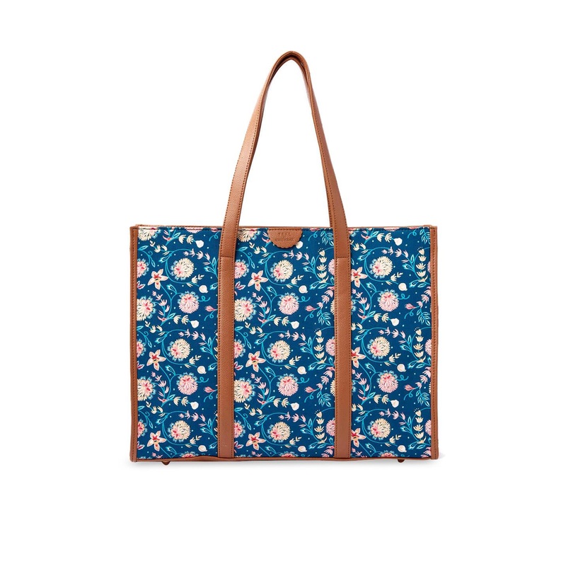 TEAL BY CHUMBAK Printed Tote Bag