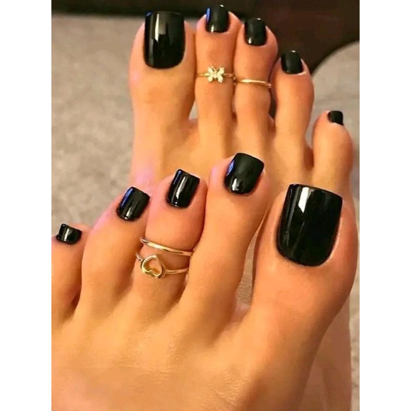 The Pink Truck Set Of 24 Reusable Artificial Nails – Black