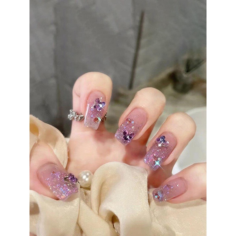 The Pink Truck Set Of 24 Reusable Artificial Nails – Purple Butterfly Design