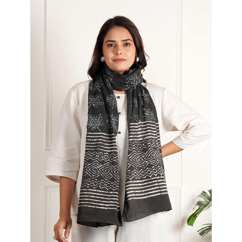 Style Shoes Women Floral Printed Stole