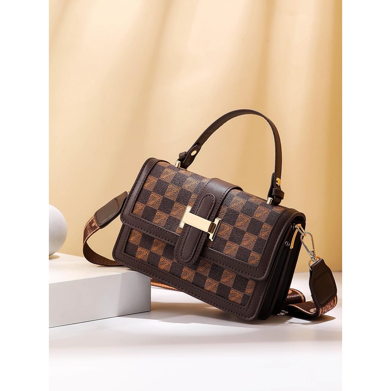 Diva Dale Women Structured Sling Bag with Tasselled